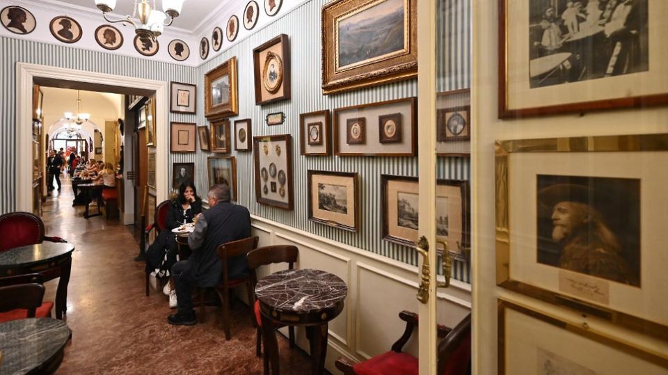 �������� �������� ����: ��������� Antico Caffe Greco � ������ �������� � ���������