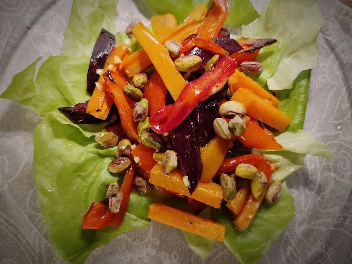 Запеченные овощи с апельсиновой заправкой: эксклюзивный салат, который должен быть на вашем празднике