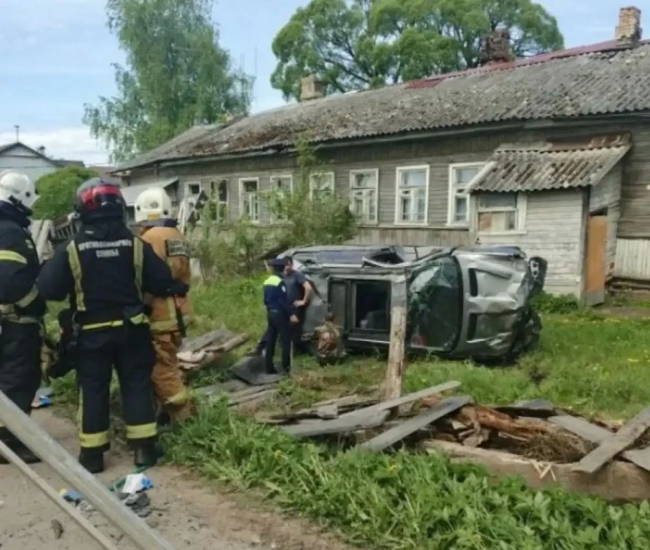 В Малой Вишере женщина получила травмы в автомобильной аварии