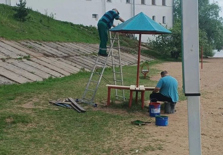 В Великом Новгороде начали подготавливать пляжи к купальному сезону