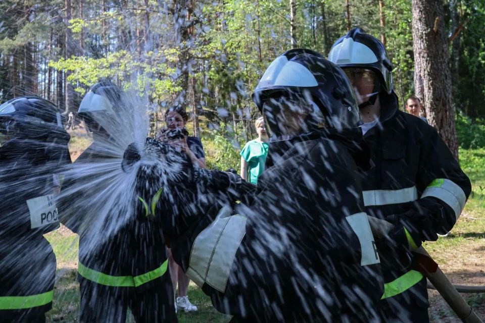 Юное поколение на страже безопасности Юное поколение на страже безопасности
