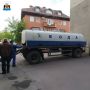 На Торговой стороне водоканал устраняет оставившую без воды шесть домов утечку
