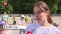 Известная новгородская спортсменка провела зарядку для школьников