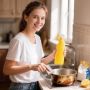 Как эффективно отмыть пригоревшую кастрюлю: 5 простых способов