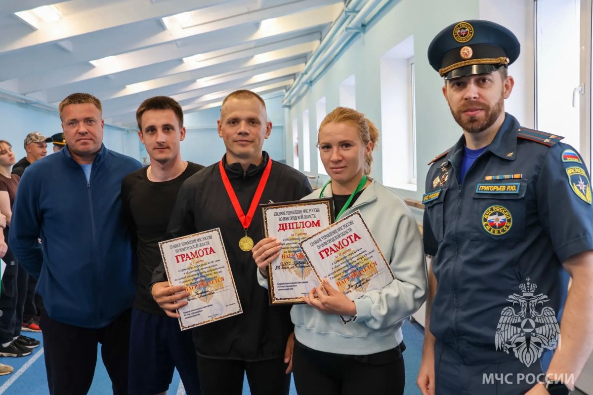 Держим темп!. Сегодня в Великом Новгороде прошли областные соревнования по лёгкой атлетике среди сотрудников Главного управления МЧС России по Новгородской области Держим темп!. Сегодня в Великом Новгороде прошли областные соревнования по лёгкой атлетике среди сотрудников Главного управления МЧС России по Новгородской области