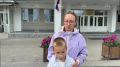 В Новгородской области инспекторы ДПС доставили в больницу мальчика, которого покусала бродячая собака