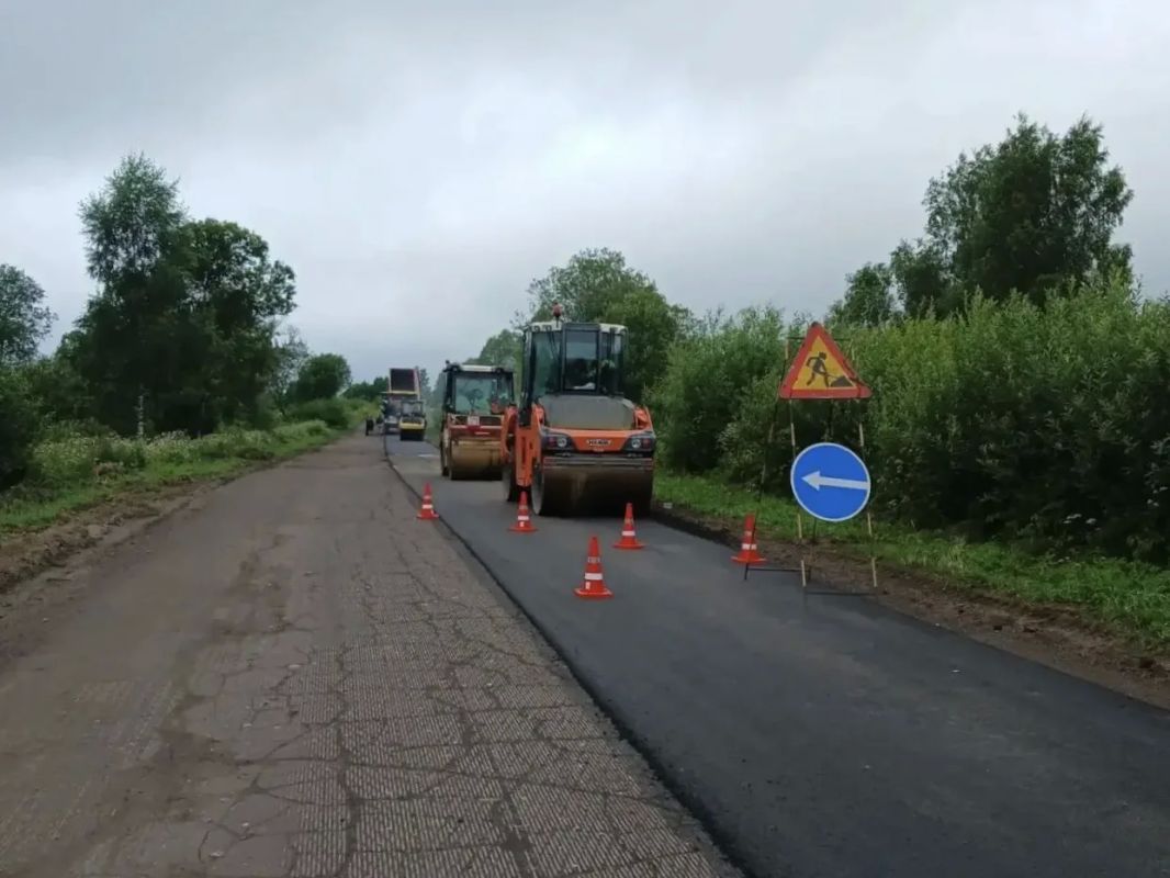 В Валдайском округе продолжается ремонт региональной дороги В Валдайском округе продолжается ремонт региональной дороги