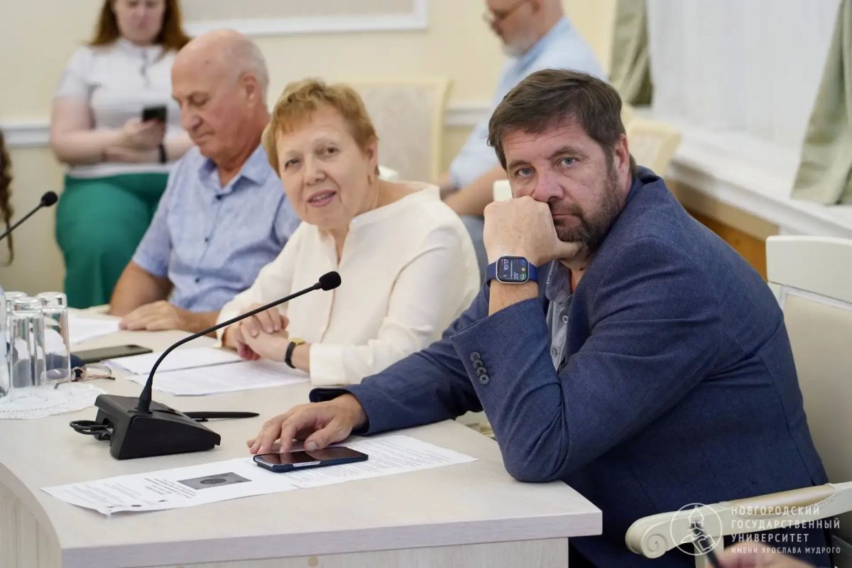 В НовГУ обсудили роль Державина в становлении российской государственности В НовГУ обсудили роль Державина в становлении российской государственности