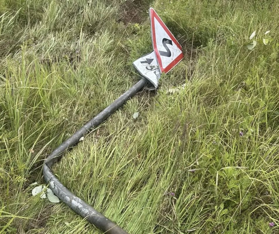 В результате ДТП водителю транспортного средства оказана медицинская помощь на месте аварии В результате ДТП водителю транспортного средства оказана медицинская помощь на месте аварии