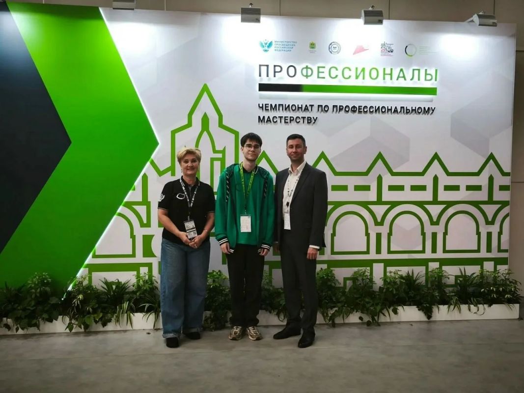 Студент НовГУ Сергей Григорьев сражается за победу в финале чемпионата «Профессионалы»