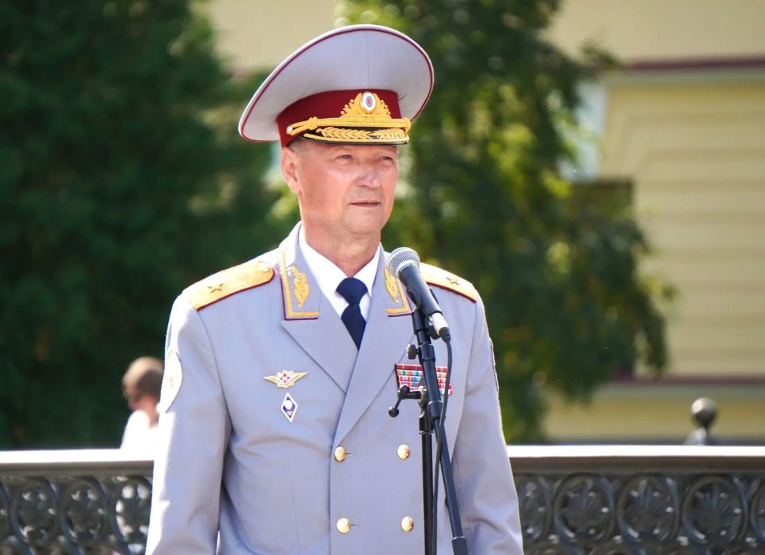 Александр Розбаум: Уважаемые Новгородцы!. . По приглашению Управления ФСИН России по Новгородской области принял участие в торжественном мероприятии «Встреча трёх поколений 2026 года», посвященной встрече выпускников... Александр Розбаум: Уважаемые Новгородцы!. . По приглашению Управления ФСИН России по Новгородской области принял участие в торжественном мероприятии «Встреча трёх поколений 2026 года», посвященной встрече выпускников...
