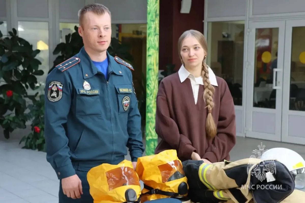 Знакомство с огненной профессией Знакомство с огненной профессией