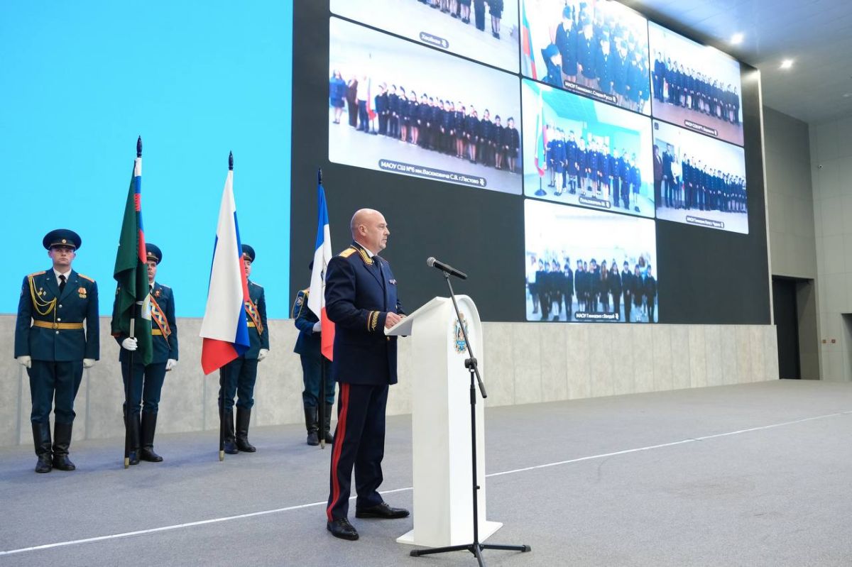 В Новгородской области открылись 10 кадетских классов СК России В Новгородской области открылись 10 кадетских классов СК России