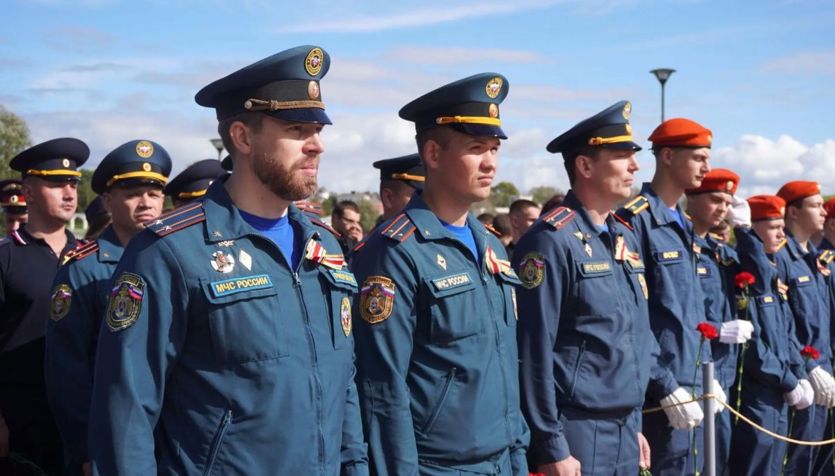 Александр Розбаум: Дорогие Земляки!. 3 сентября объединило в себе две важные даты — День окончания Второй мировой войны и День солидарности в борьбе с терроризмом Александр Розбаум: Дорогие Земляки!. 3 сентября объединило в себе две важные даты — День окончания Второй мировой войны и День солидарности в борьбе с терроризмом