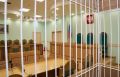 Ревнивый новгородец с сыном залез в квартиру соперника и избил его
