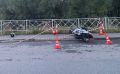 В Великом Новгороде мотоциклист врезался в бордюр