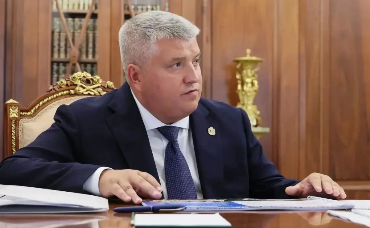 Губернатор Александр Дронов доложил Президенту России о социально-экономическом положении Новгородской области Губернатор Александр Дронов доложил Президенту России о социально-экономическом положении Новгородской области