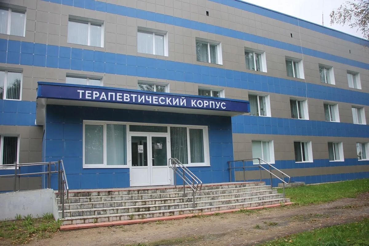 В Демянской центральной районной больнице работает новый врач - терапевт В Демянской центральной районной больнице работает новый врач - терапевт