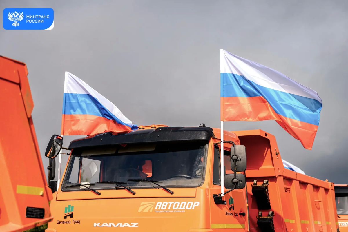 В Ленинградской области открыли новую транспортную развязку на М-11 «Нева» В Ленинградской области открыли новую транспортную развязку на М-11 «Нева»