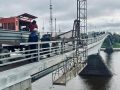 В Великом Новгороде начали ремонт пешеходного моста через Волхов