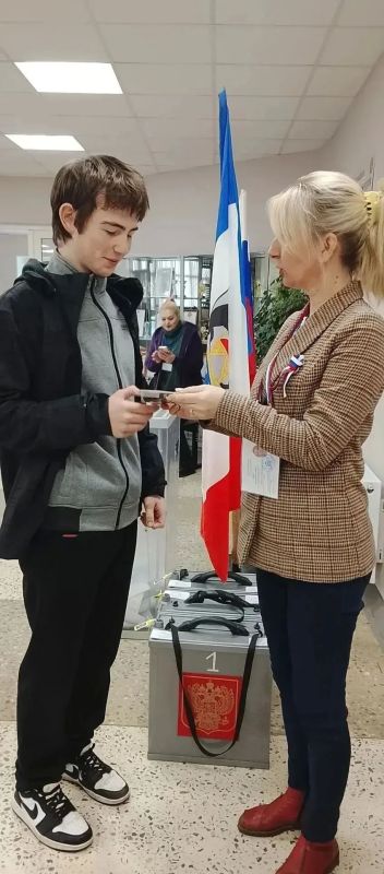 Сделай свой первый выбор!. Более шести с половиной тысяч молодых жителей Новгородчины впервые смогут проголосовать на выборах, которые пройдут в Новгородской области в Единый день голосования 2026