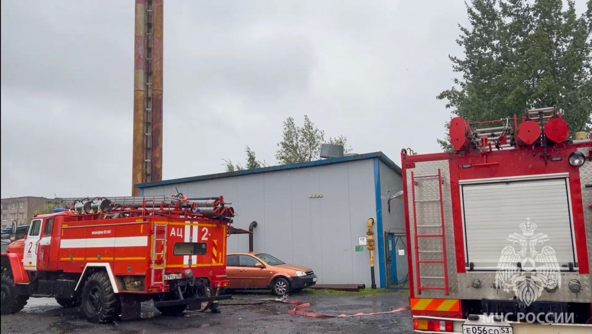 В Великом Новгороде прошли командно-штабные учения В Великом Новгороде прошли командно-штабные учения