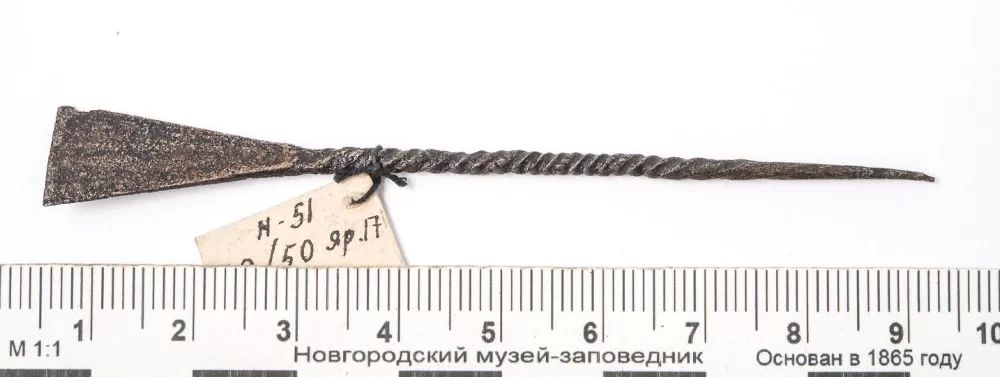 Опубликовано большое исследование о новгородских писалах