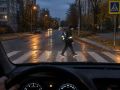 Почему пешеходам важно носить фликеры — световозвращающие элементы: