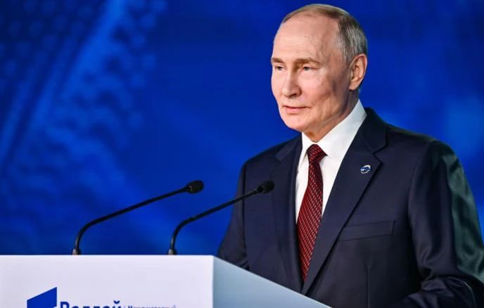 Мир подошёл к решающему поворотному моменту развития, дело не только в политике