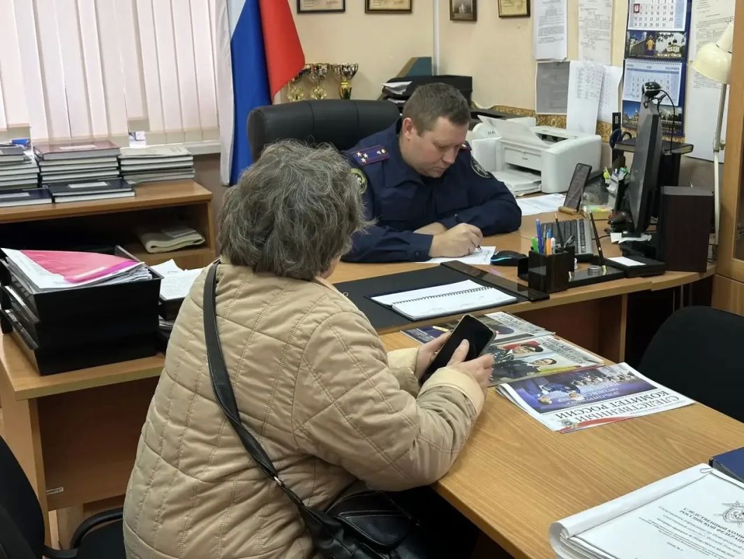 Руководитель Новгородского межрайонного следственного отдела провел личный прием жителей Новгородского округа