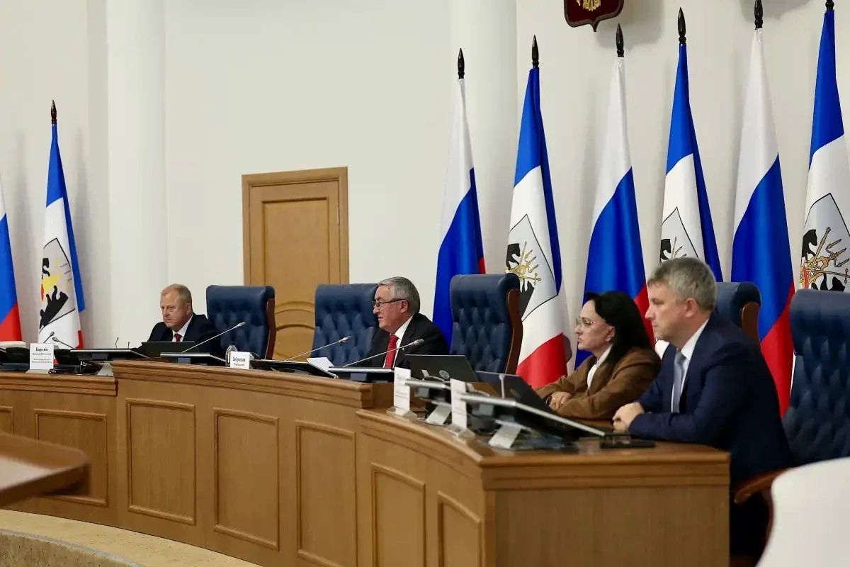 Депутаты избрали трёх вице-спикеров Новгородской областной думы