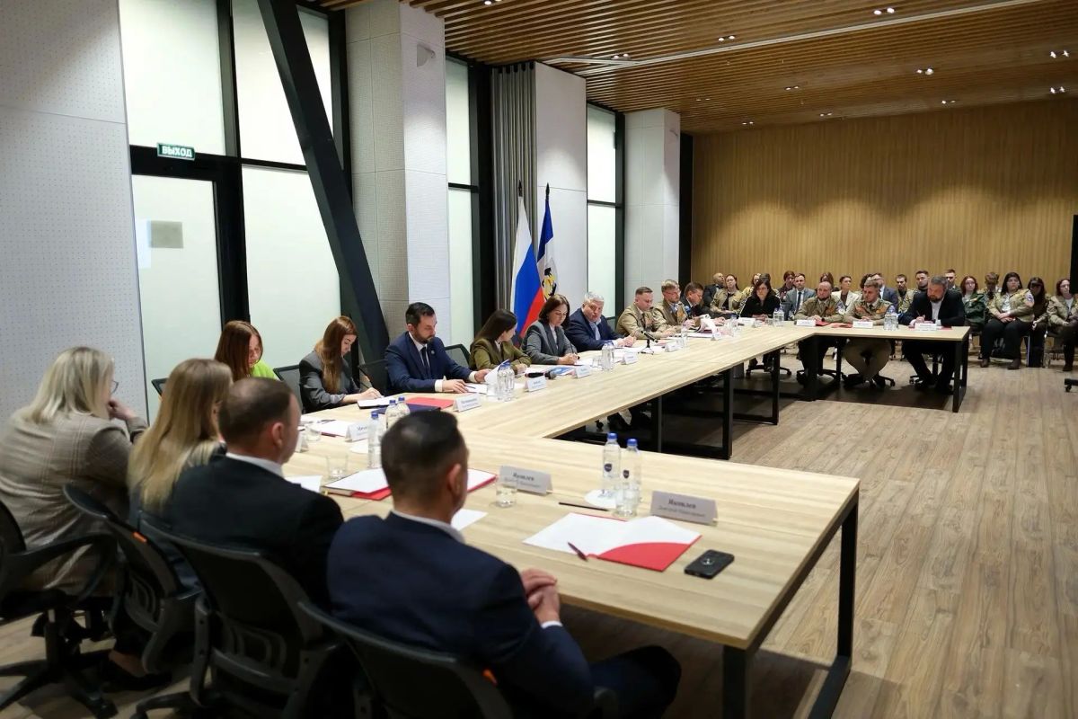 Первое заседание Координационного совета по развитию движения студенческих отрядов прошло в Великом Новгороде Первое заседание Координационного совета по развитию движения студенческих отрядов прошло в Великом Новгороде