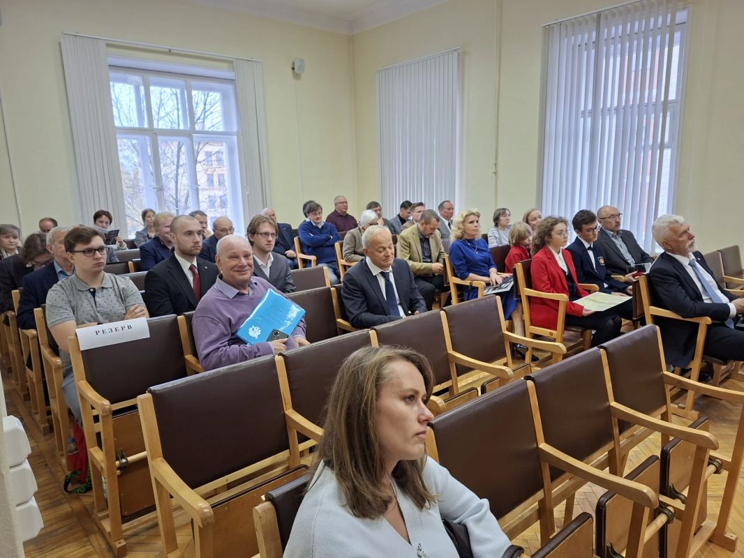 Историк Борис Ковалёв рассказал о своём учителе Валентине Ковальчуке Историк Борис Ковалёв рассказал о своём учителе Валентине Ковальчуке