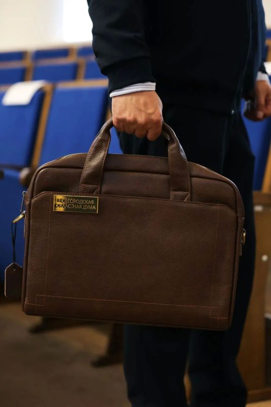 Началась первая полноценная парламентская неделя Новгородской областной Думы восьмого созыва