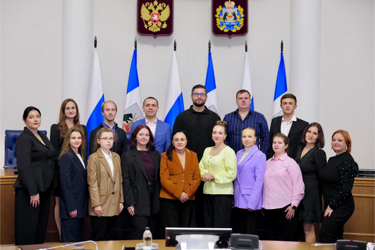 Великий Новгород претендует на звание Молодёжной столицы Великий Новгород претендует на звание Молодёжной столицы