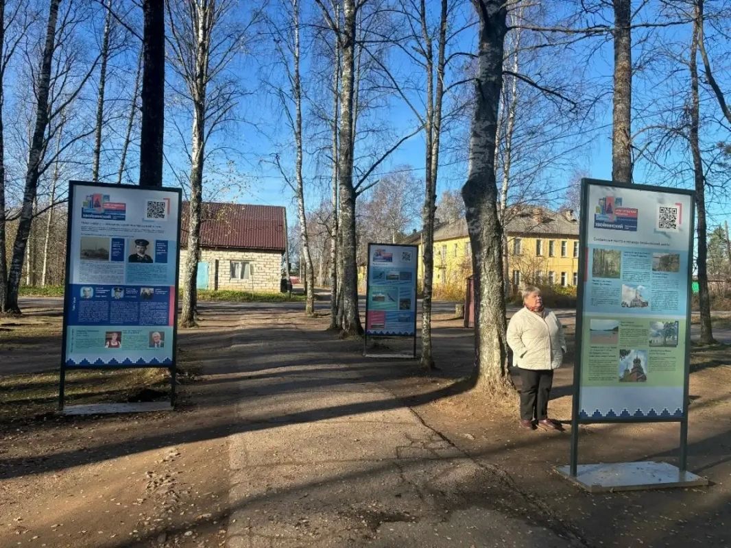 В Хвойной установили стенды с краеведческой информацией