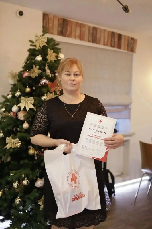 Новгородские волонтёры Татьяна Уточкина и Дарья Арсеньева получат нагрудные знаки «Доброволец России»