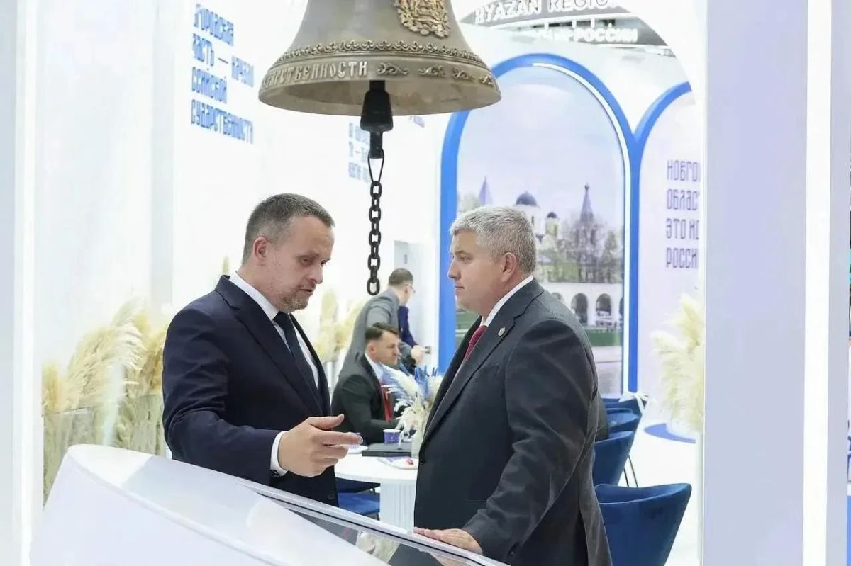 Губернатор Александр Дронов поздравил Андрея Никитина с назначением на должность вице-премьера России
