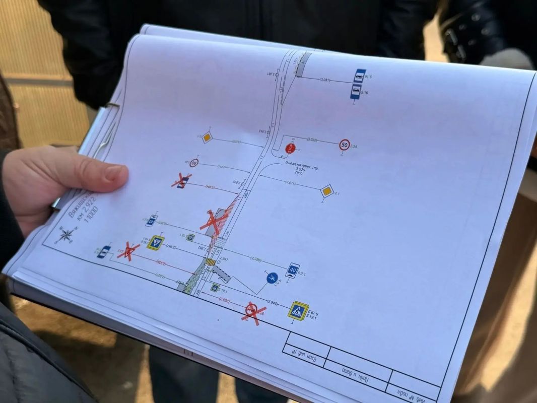 Вяжищский проезд в Великом Новгороде стал комфортнее и безопаснее для транспорта Вяжищский проезд в Великом Новгороде стал комфортнее и безопаснее для транспорта
