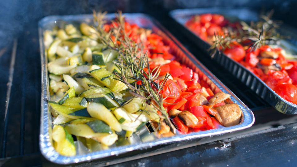 Простым секретом приготовления овощей на гриле поделился известный шеф-повар