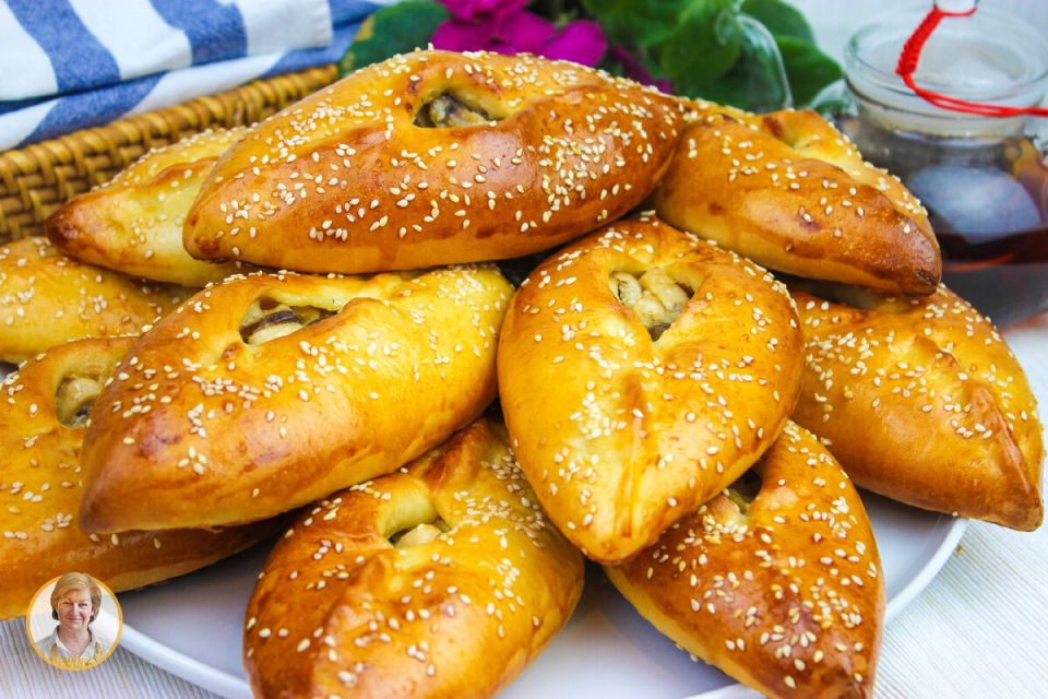 Пирожки-лодочки с курицей и грибами: новое вдохновение для вашего стола