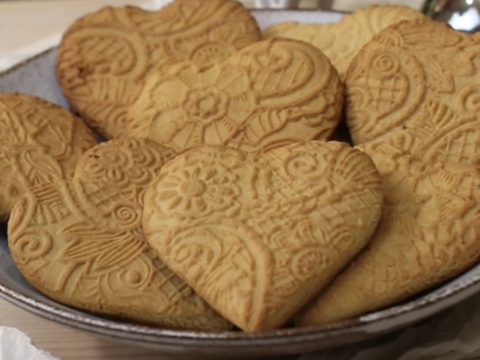 Специи, которые преображают имбирное печенье: секреты ароматов на Рождество